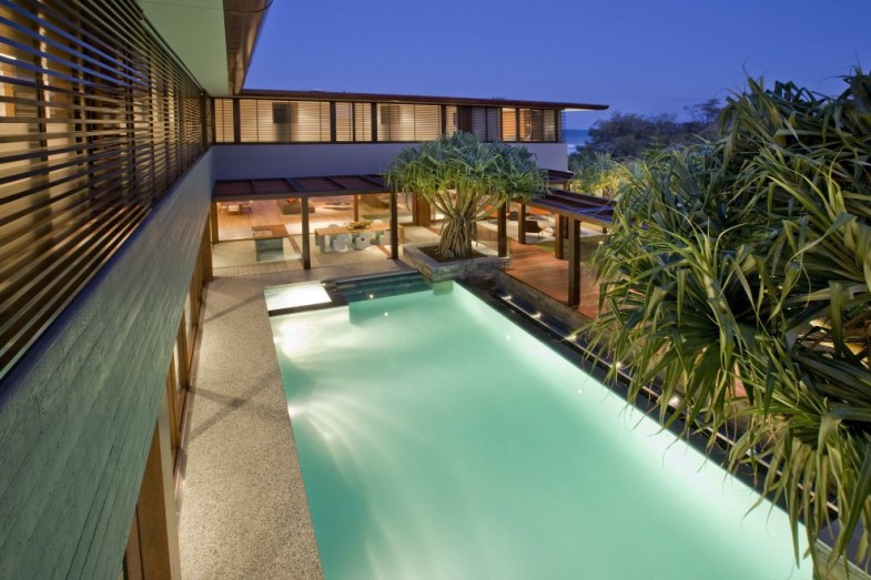 awesome-pool-house